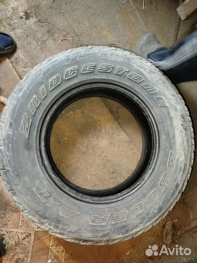 Bridgestone B-style 215/65 R16