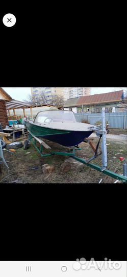 Лодка Днепр