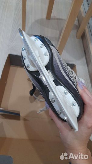 Хоккейные коньки bauer 29,5р