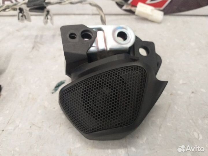 Динамик двери верхний передний Lexus Is 250 седан
