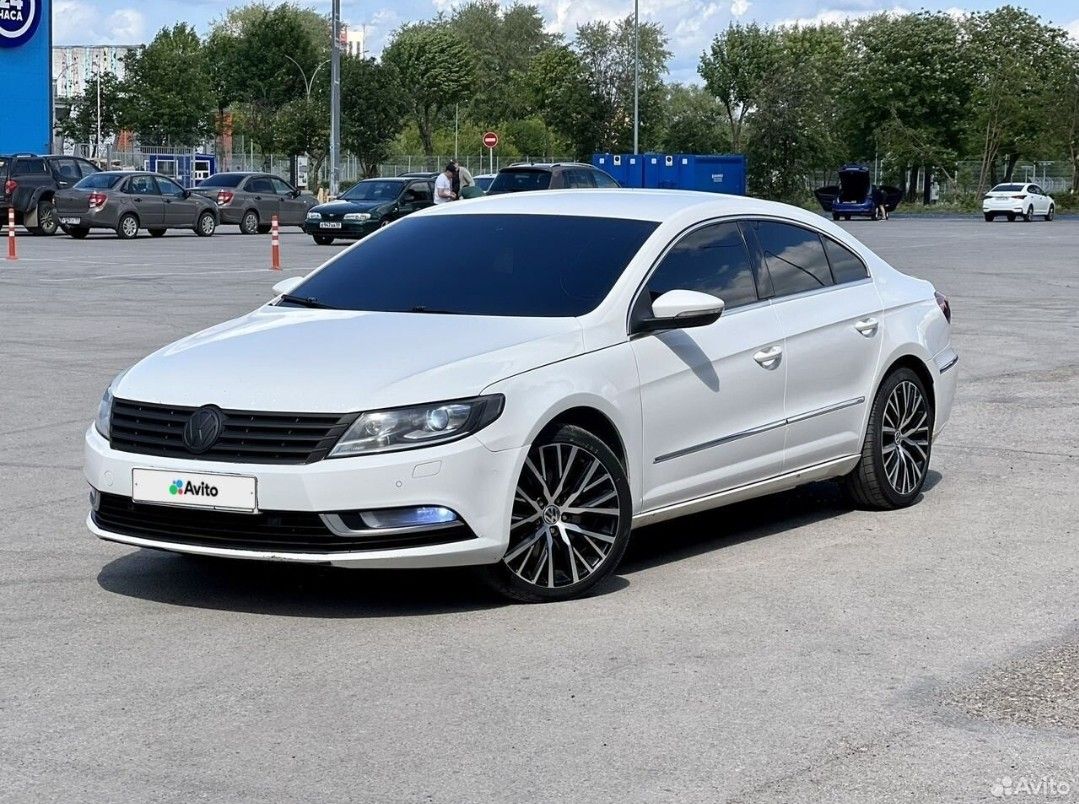 Volkswagen Passat CC: фото владельца