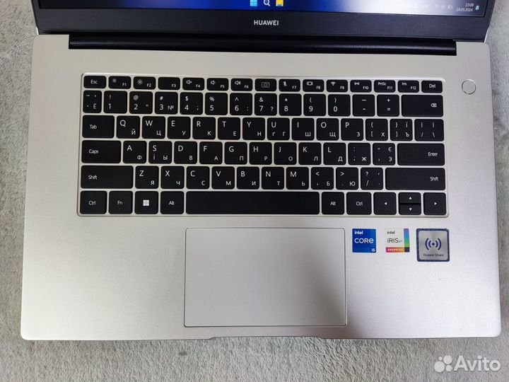 Huawei MateBook 15 Intel Core I5 1135G7 8/256