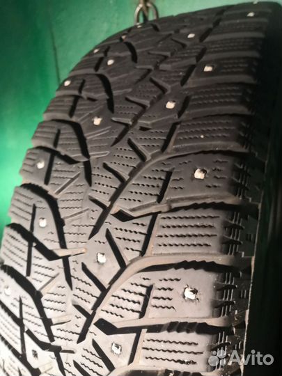 Bridgestone Blizzak Spike-02 195/65 R15 91T
