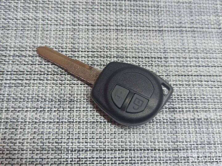 Ключ Suzuki Grand Vitara TS002