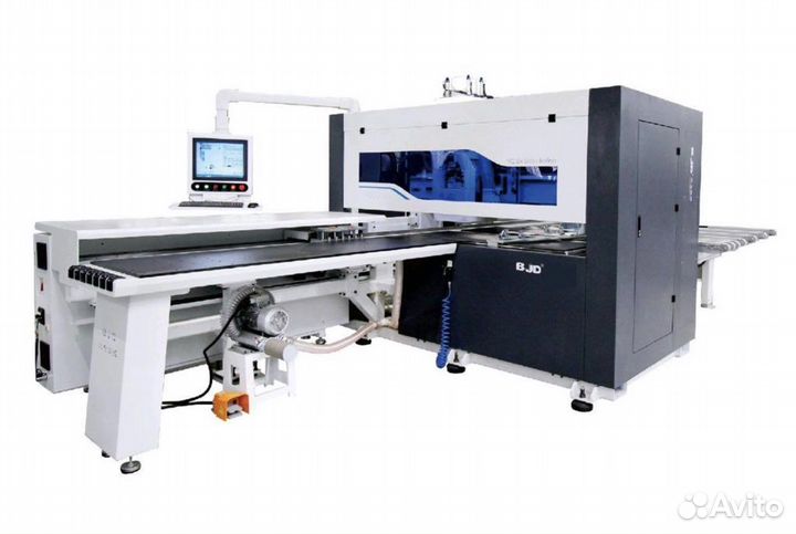 Станки для производства мебели на складе