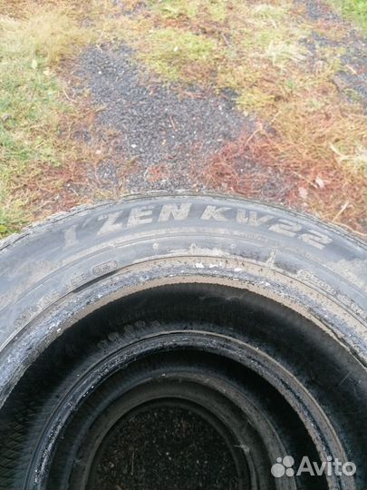 Kumho I'Zen KW22 235/60 R16