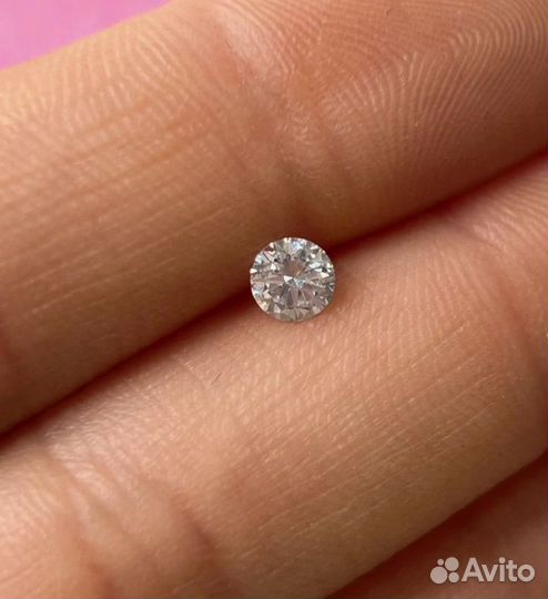 Природный бриллиант (круг) весом 0.30 кт