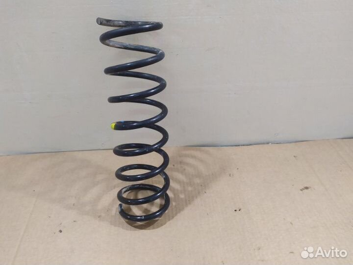 Пружина задняя задняя Ford Focus 3 седан 1.6
