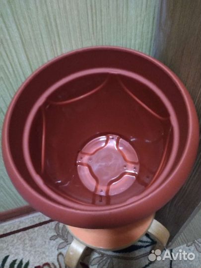 Цветочный горшок новый