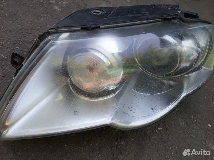 Фары передние Volkswagen Passat B6 (2005-2010)