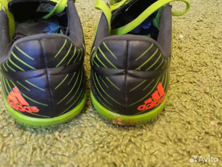 Футзалки adidas
