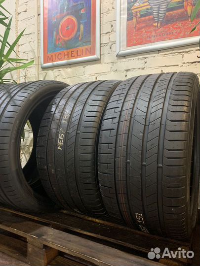 Pirelli P Zero Gen-2 315/35 R22 и 275/40 R22