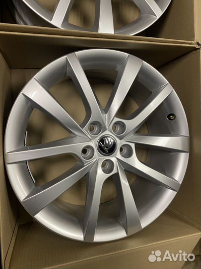 Оригинальные новые диски Kodiaq Tiguan R18 Elbrus