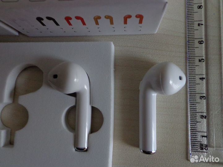 Беспроводные наушники i7 TWS