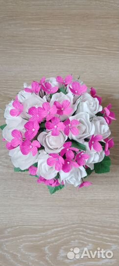 Букет из гофрированной бумаги с конфетами