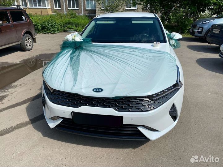 Свадебные украшения на машину