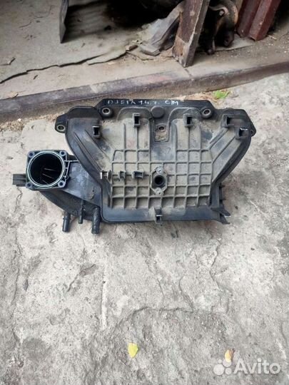 Коллектор впускной Volkswagen Jetta 6 1.4 caxa