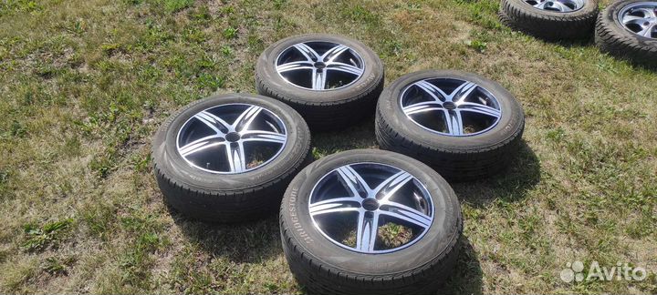 Bridgestone MY-02 Sporty Style 205/60 R16