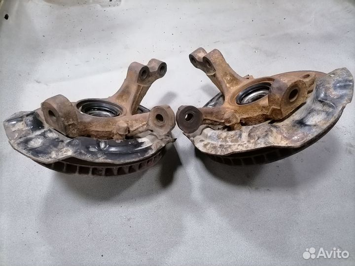 Кулак поворотн.перед.Toyota Corona ST190 1992-1996