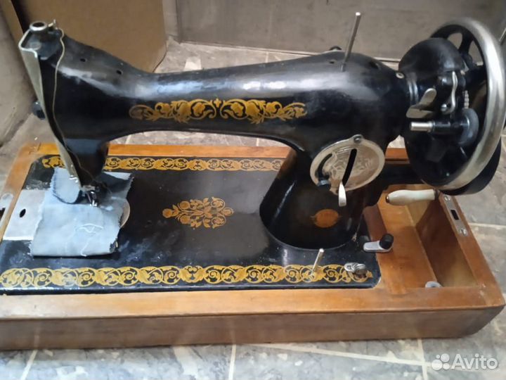 Швейная машинка