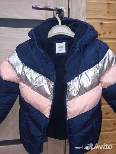 Куртка демисезонная для девочки