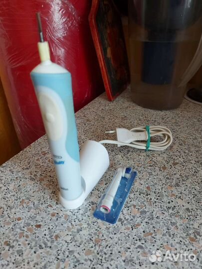 Зубная щетка braun