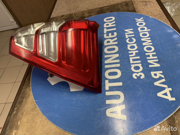 Фонарь задний правый Suzuki Grand Vitara 2 рест