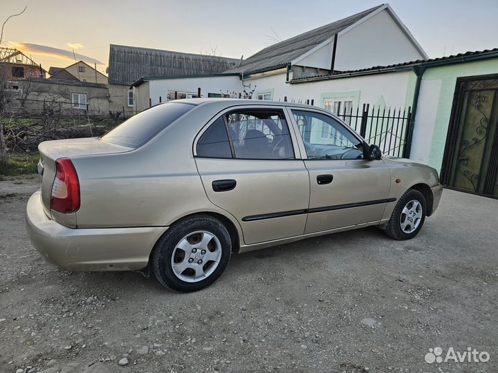 Hyundai Accent 1.5 AT, 2005, 230 000 км