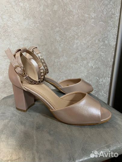 Туфли женские