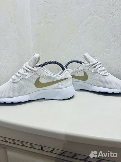 Кроссовки женские nike flex experience