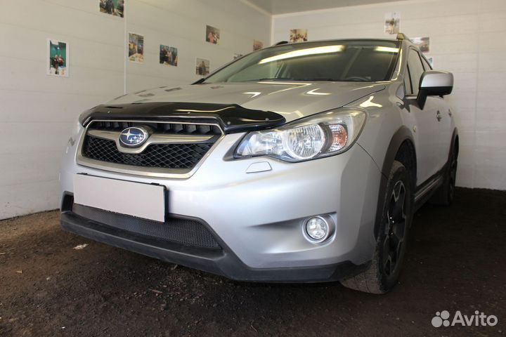 Защитная сетка радиатора черная Subaru XV (2011-20