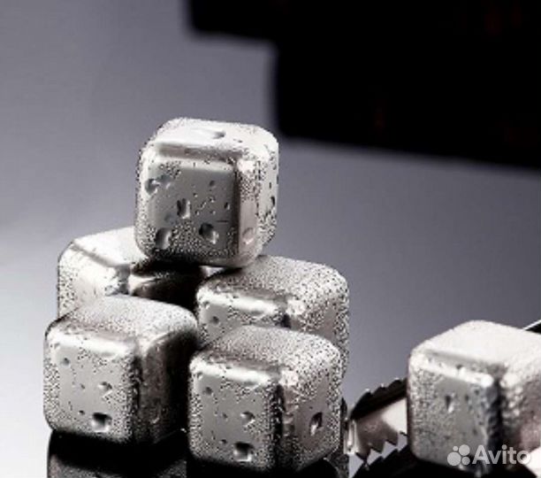 Металлические кубики для охлаждения напитков