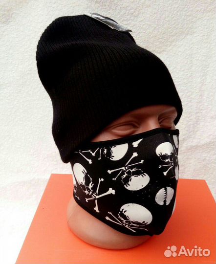 Маски с черепами, на липучке