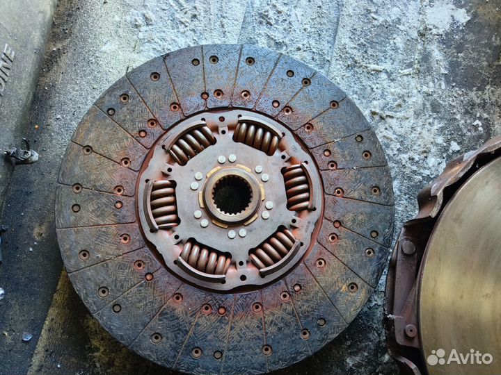 Корзина сцепления в сборе Scania 3 серии