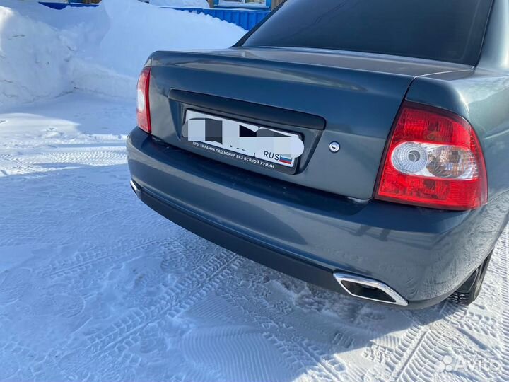 Задний бампер приора 2 седан