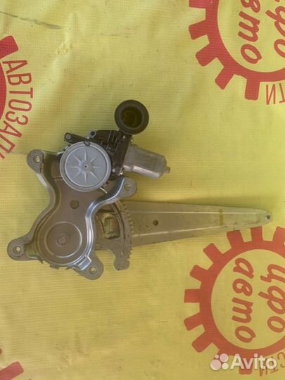 Стеклоподъемный механизм задний левый Toyota Rav4