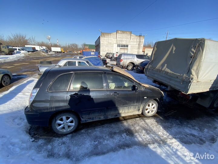 Suzuki Liana 1.6 МТ, 2005, битый, 199 000 км