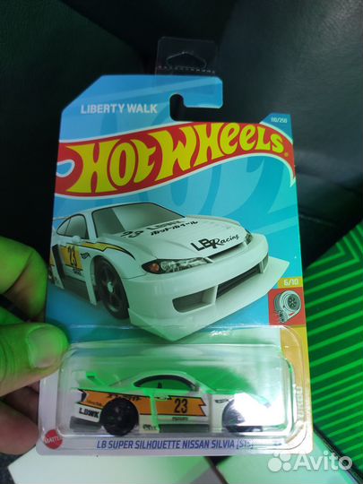 Hot wheels машинки nissan