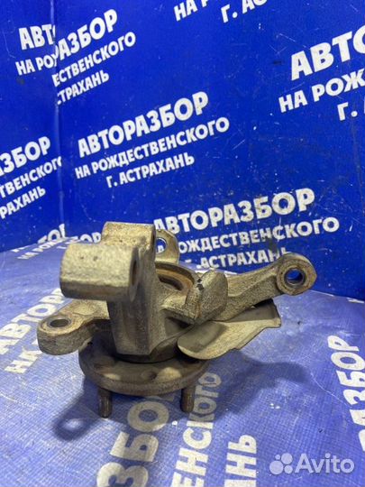 Передний левый поворотный кулак Chevrolet Aveo