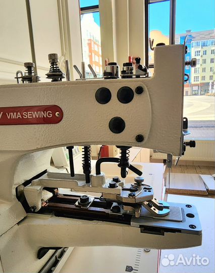 Продается пуговичная машинка VMA sewing V-1377D