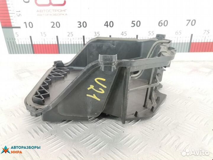 Корпус салонного фильтра BMW 5 F07/F10/F11 2012