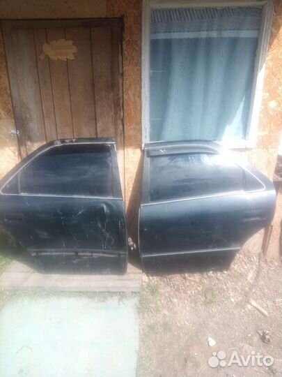 Двери Тойота gracia