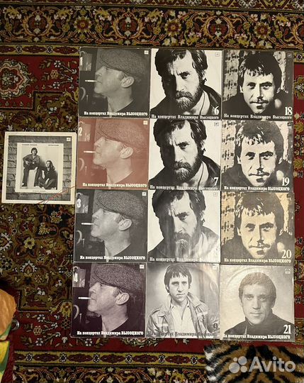 Коллекция пластинок Высоцкого