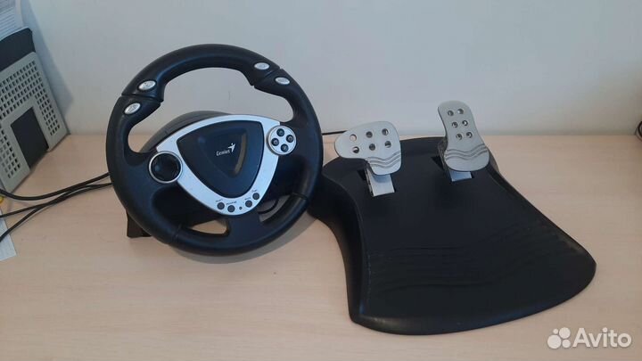Игровой руль