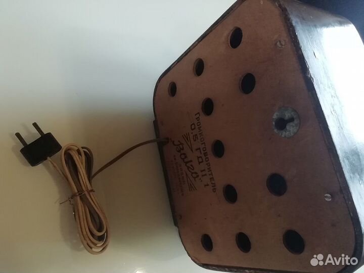 Антикварное радио волга 1956 г