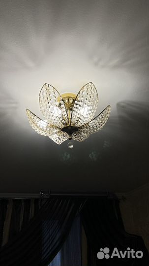 Люстра потолочная