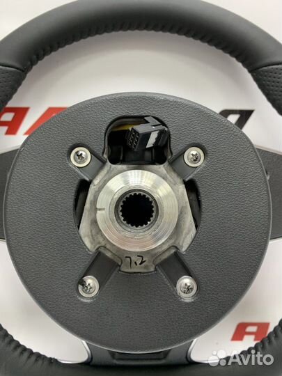 Мульти руль на ниву 21214 Урбан в стиле Amg