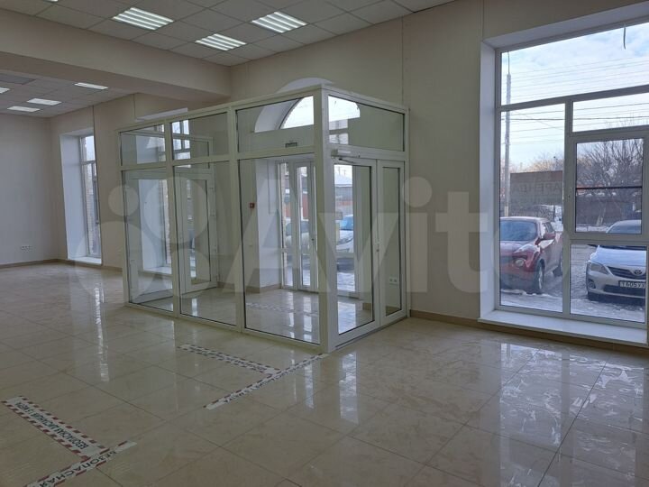 Торговая площадь, 182.6 м²