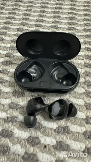 Samsung galaxy buds plus