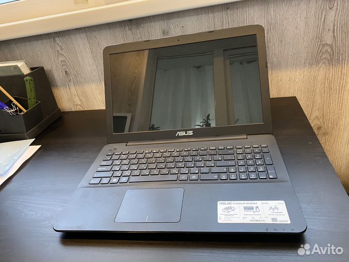 Asus X554LJ